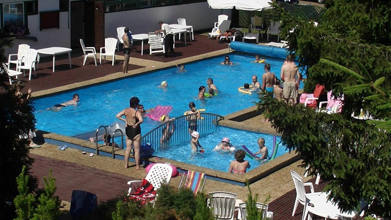 Egm-Lazy Hotell Exteriör bild